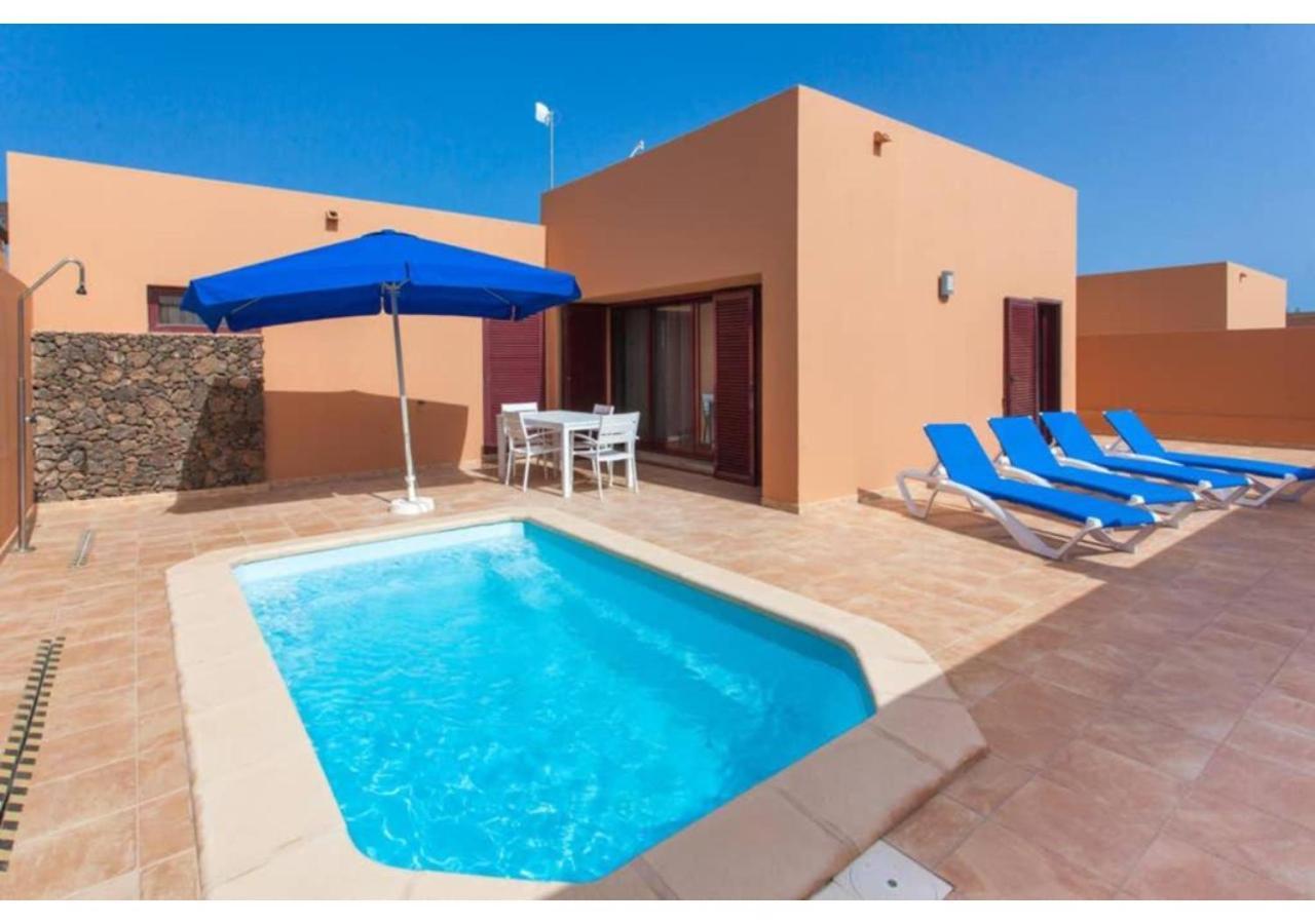 Anahi Homes Corralejo - Villa Brezo 3 La Oliva Exterior photo